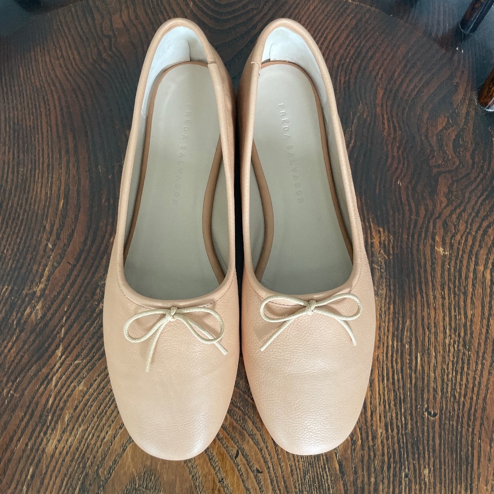 NWT Freda Salvador Roma Camel Calf Leather Ballet Flats